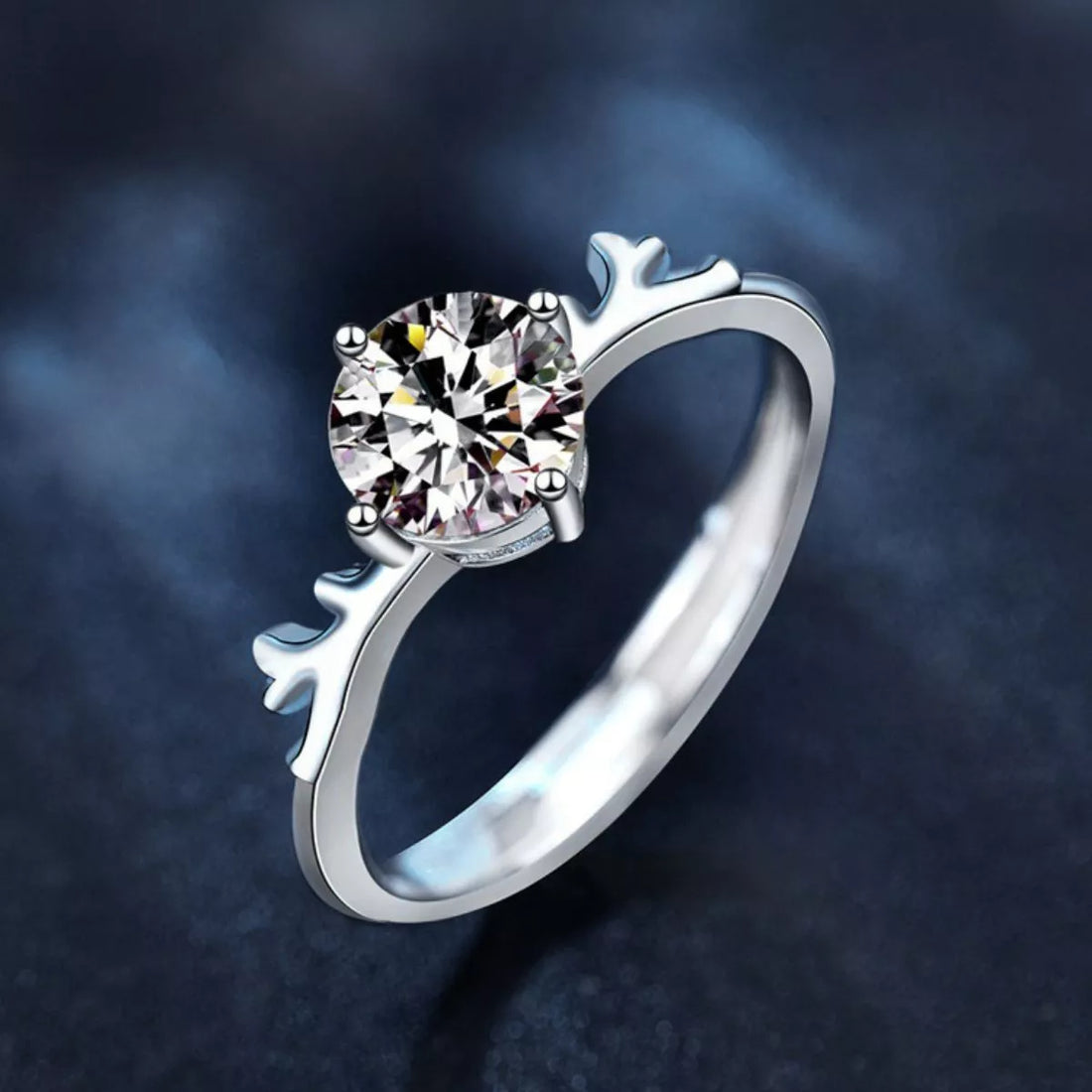 1 carat moissanite deer antler ring in platinum-plated 925 sterling silver.