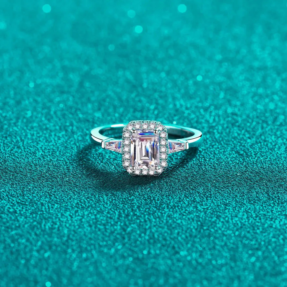 1 carat moissanite ring in a classic 925 sterling silver solitaire setting.