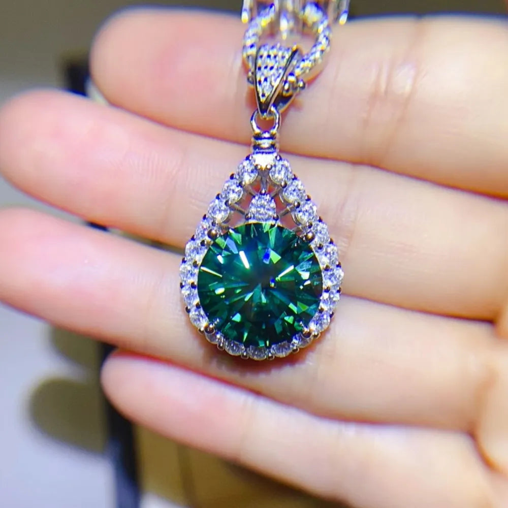 10-carat pear cut moissanite teardrop pendant necklace in 925 sterling silver.