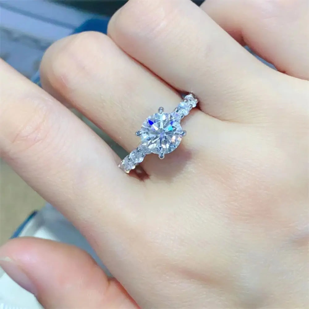 2 carat moissanite ring in 925 sterling silver with brilliant sparkle - Trendy Troop