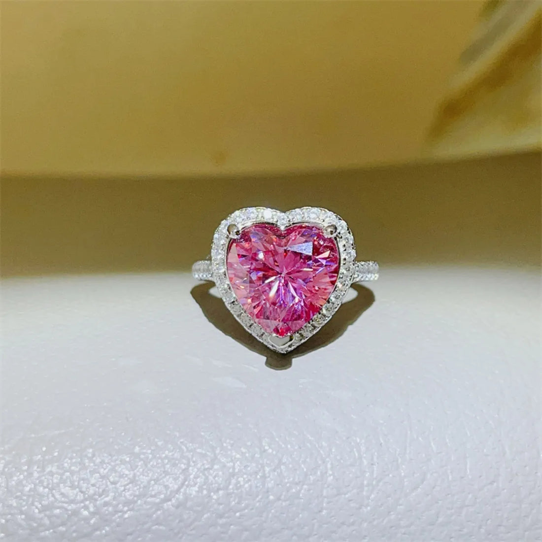 5 carat moissanite heart ring in a platinum-plated 925 sterling silver setting.