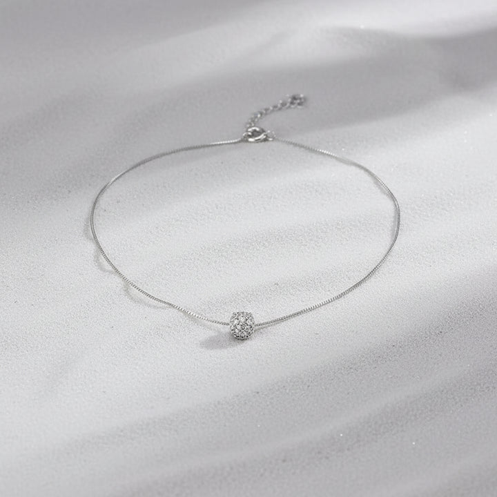 925 sterling silver square pendant necklace featuring a brilliant center zircon stone.