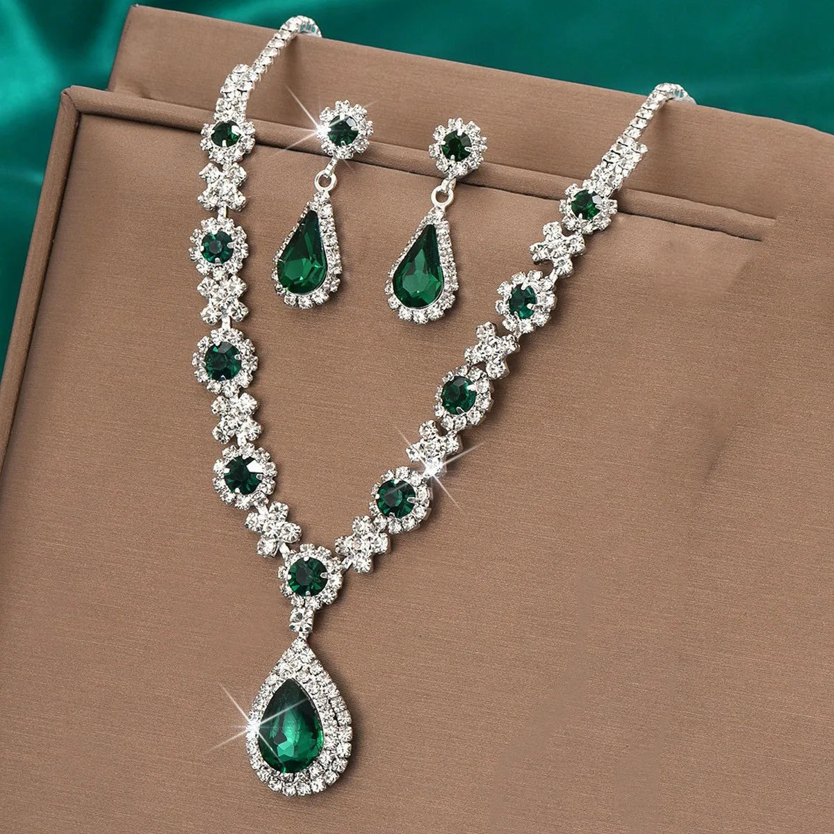 Crystal Droplet Jewelry Set - Refined Elegance for Formal Occasions